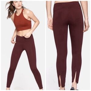 OUTDOOR VOICES Sprint Thermal Leggings Maroon Burgundy Small